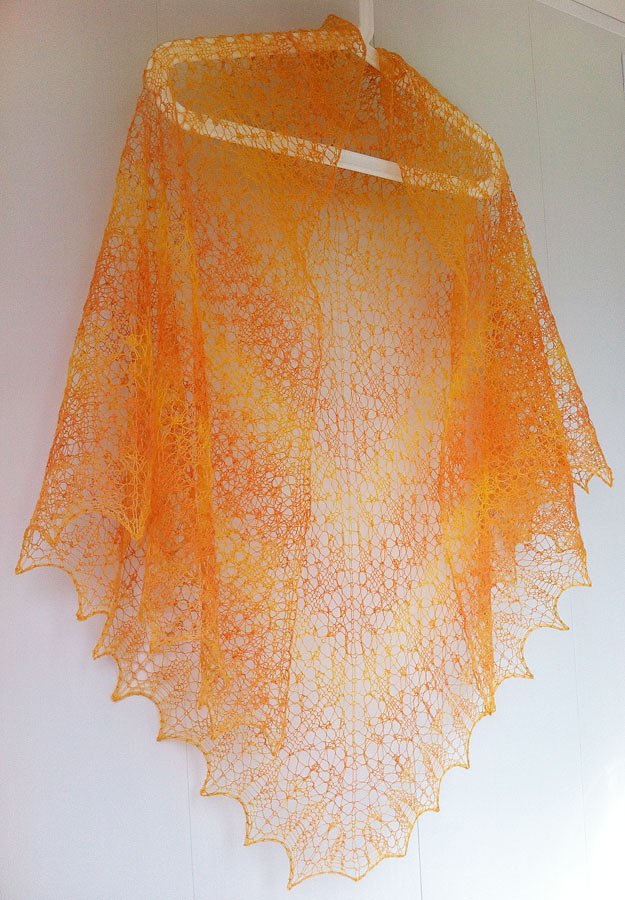 Shawl_Zetor-1