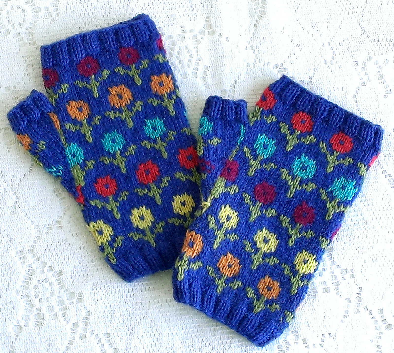 mitts_margots_garden_2